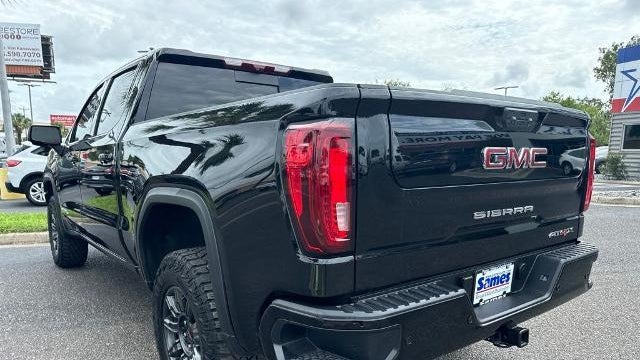 2025 GMC Sierra 1500 AT4X