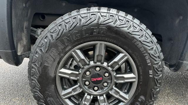 2025 GMC Sierra 1500 AT4X