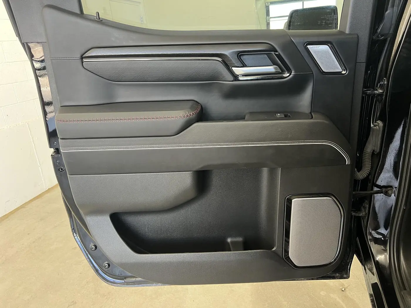2025 GMC Sierra - $64,990