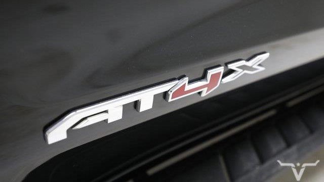 2025 GMC Sierra 1500 AT4X