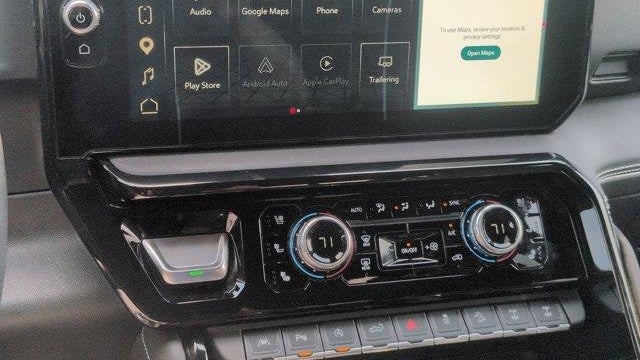 2025 GMC Sierra 1500 AT4X