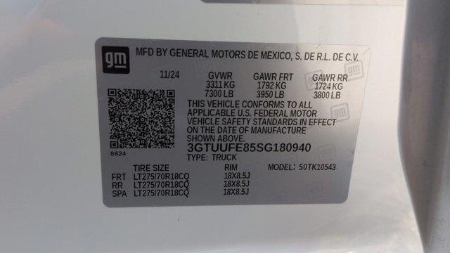 2025 GMC Sierra 1500 AT4X