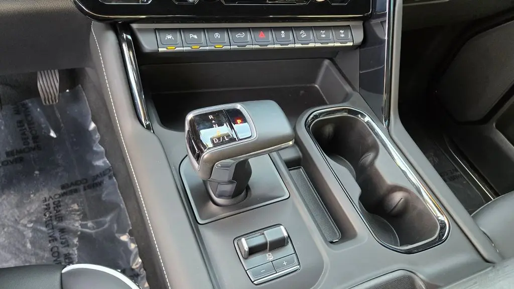 2025 GMC Sierra 1500 AT4X