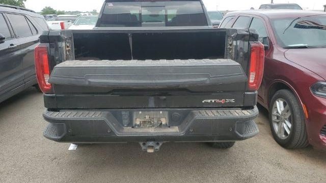 2024 GMC Sierra 1500 AT4X