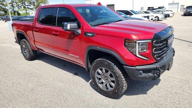 2025 GMC Sierra 1500 AT4X
