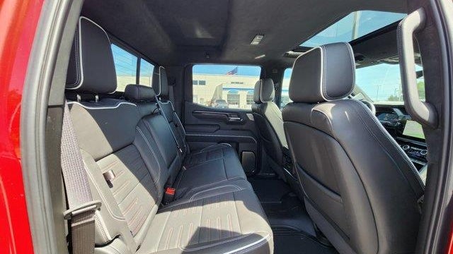 2025 GMC Sierra 1500 AT4X