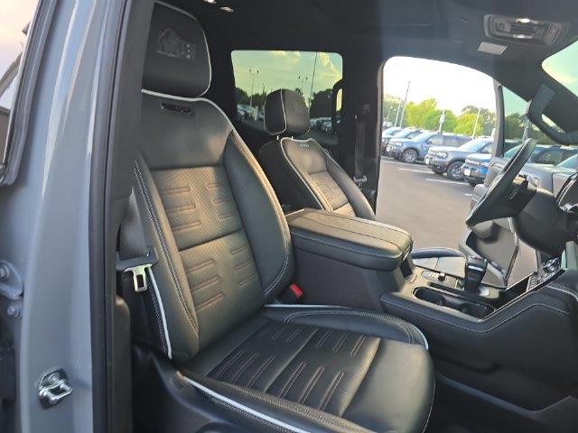 2025 GMC Sierra