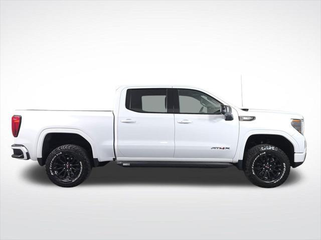 2022 GMC Sierra - $45,999
