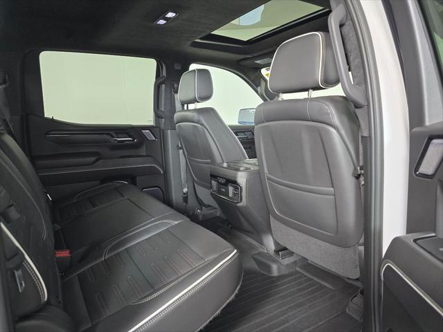 2022 GMC Sierra - $45,999