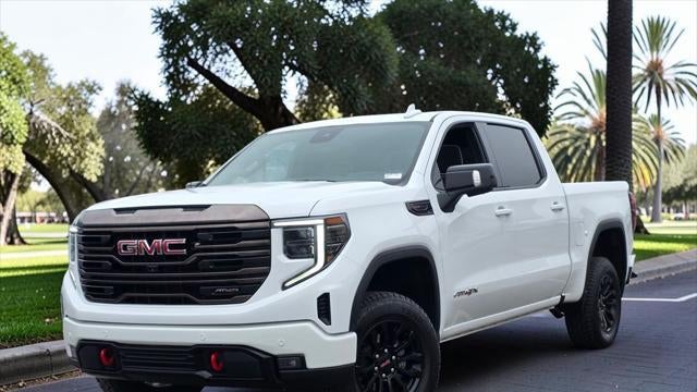 2023 GMC Sierra 1500 AT4X