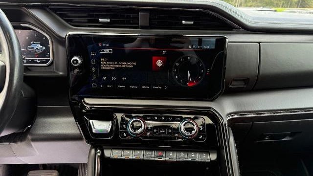 2023 GMC Sierra 1500 AT4X