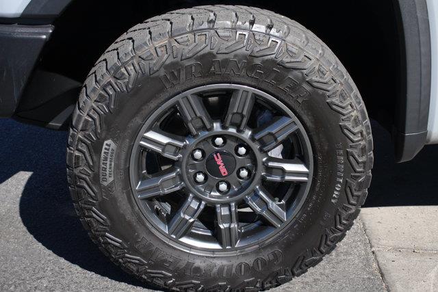 2024 GMC Sierra - $54,955