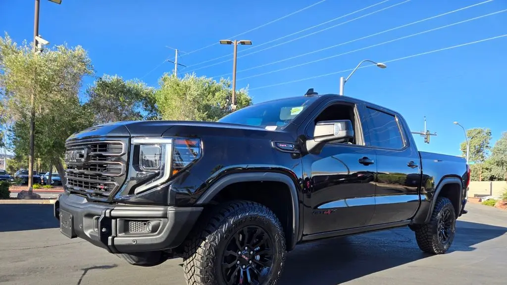2023 GMC Sierra 1500 AT4X