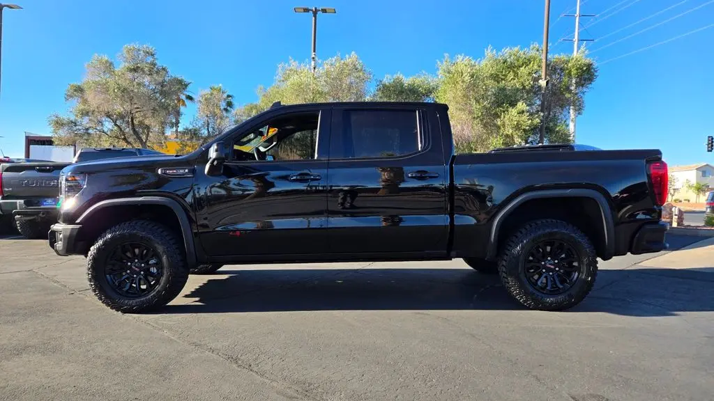2023 GMC Sierra 1500 AT4X