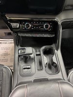 2024 Sierra 1500 Thumbnail 15