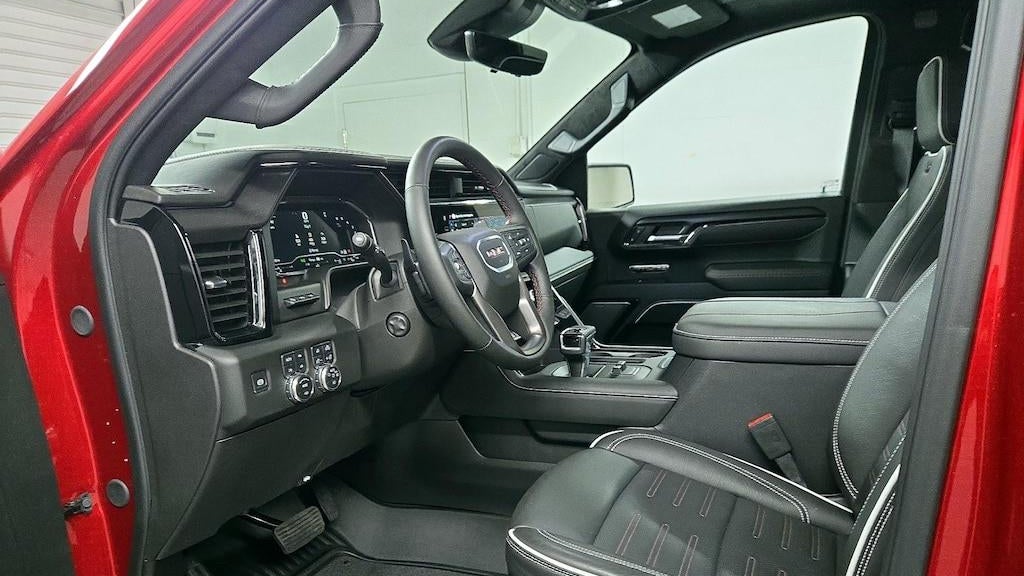 2025 GMC Sierra 1500 AT4X