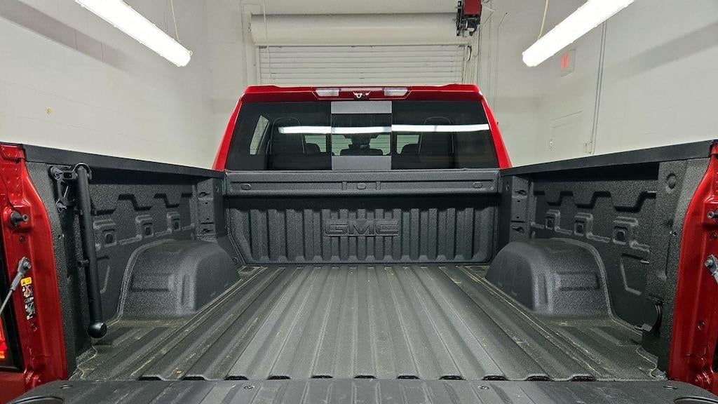 2025 GMC Sierra 1500 AT4X