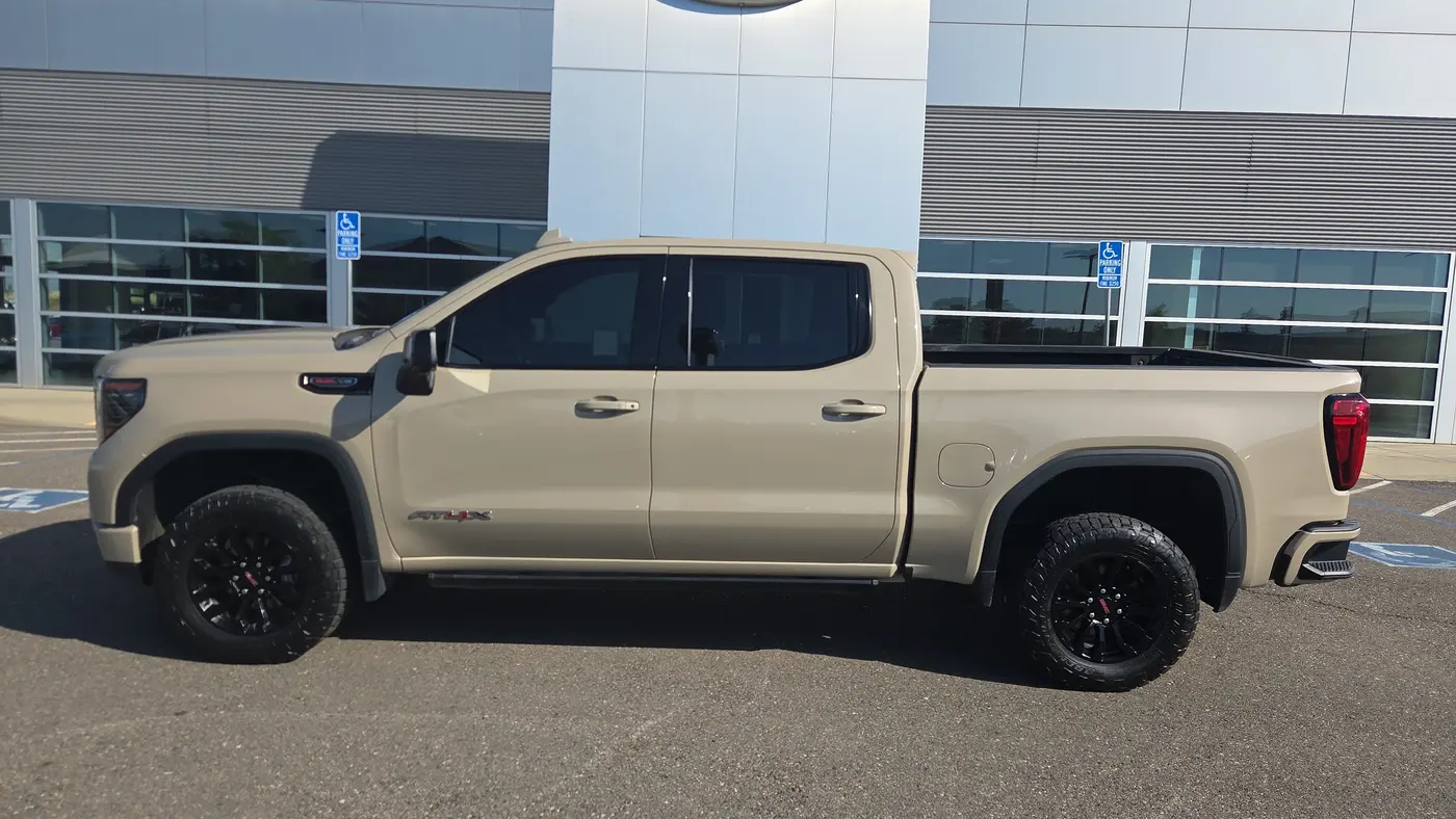 2022 GMC Sierra 1500 AT4X