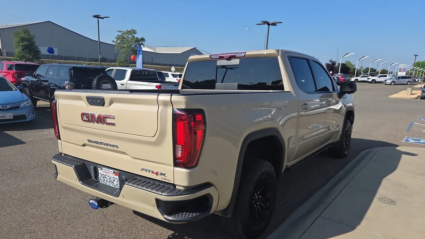 2022 GMC Sierra 1500 AT4X