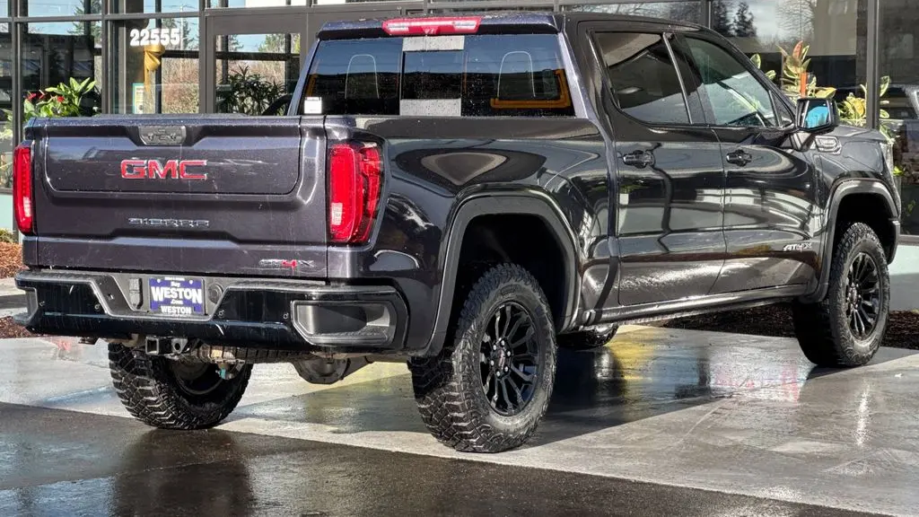 2023 GMC Sierra 1500 AT4X