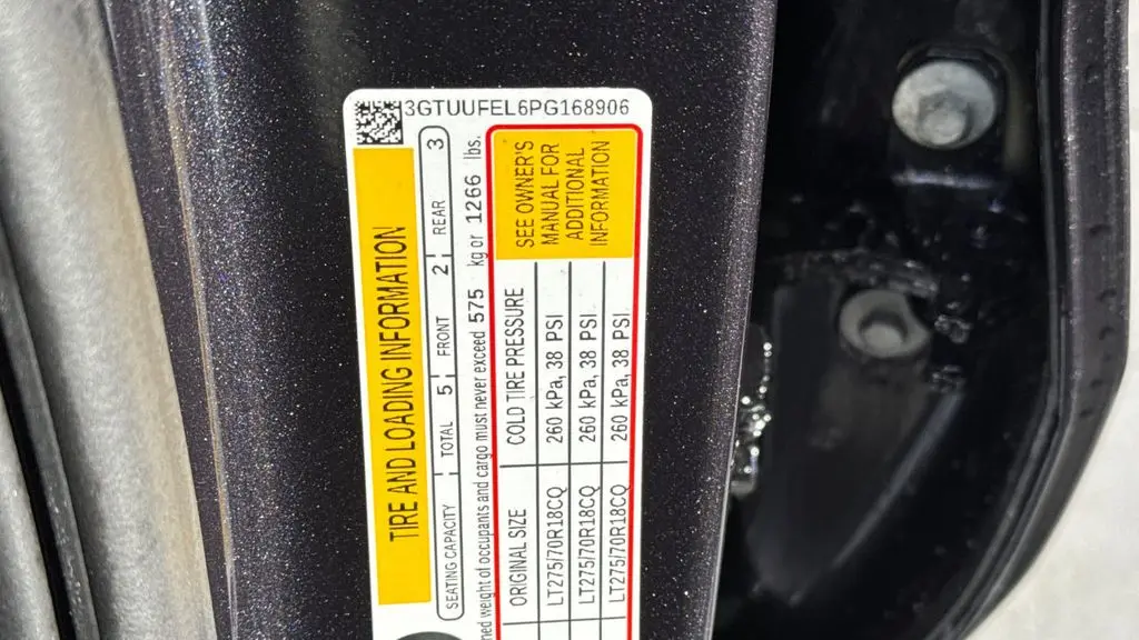 2023 GMC Sierra 1500 AT4X