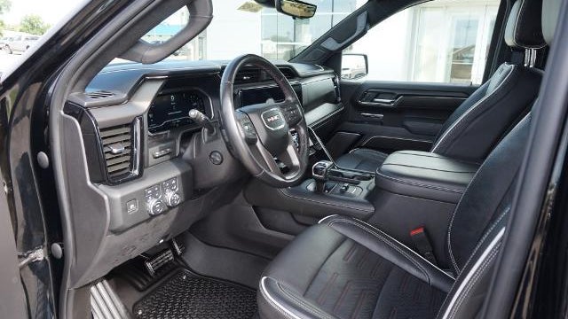 2023 GMC Sierra 1500 AT4X