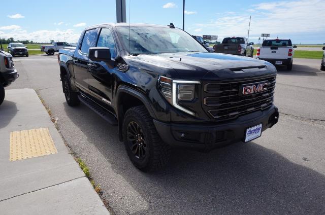 2023 GMC Sierra - $56,999