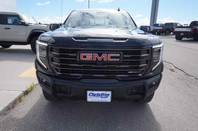 2023 GMC Sierra - $56,999