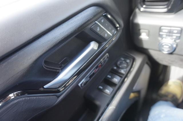 2023 GMC Sierra - $56,999