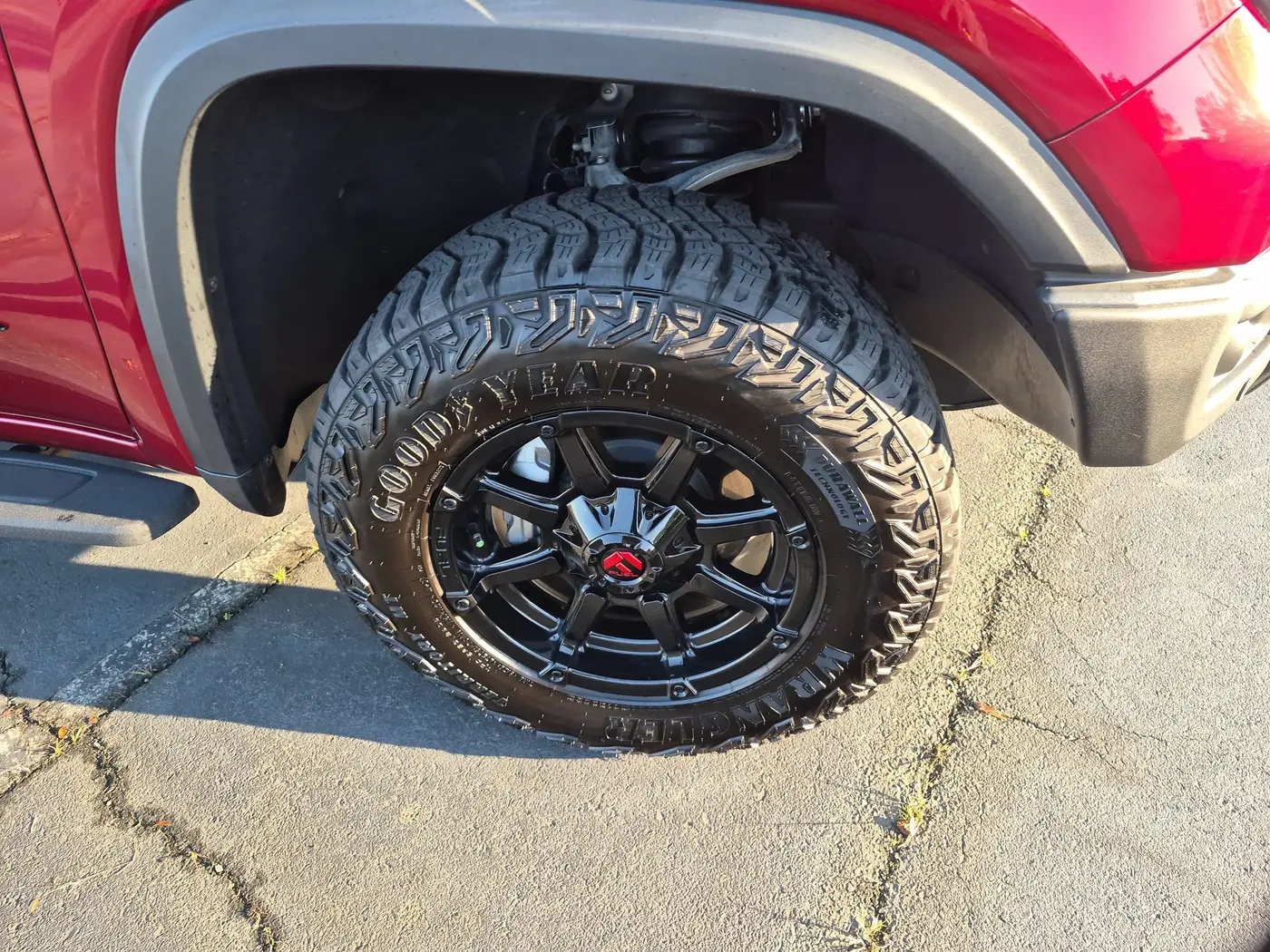 2025 GMC Sierra - $65,599