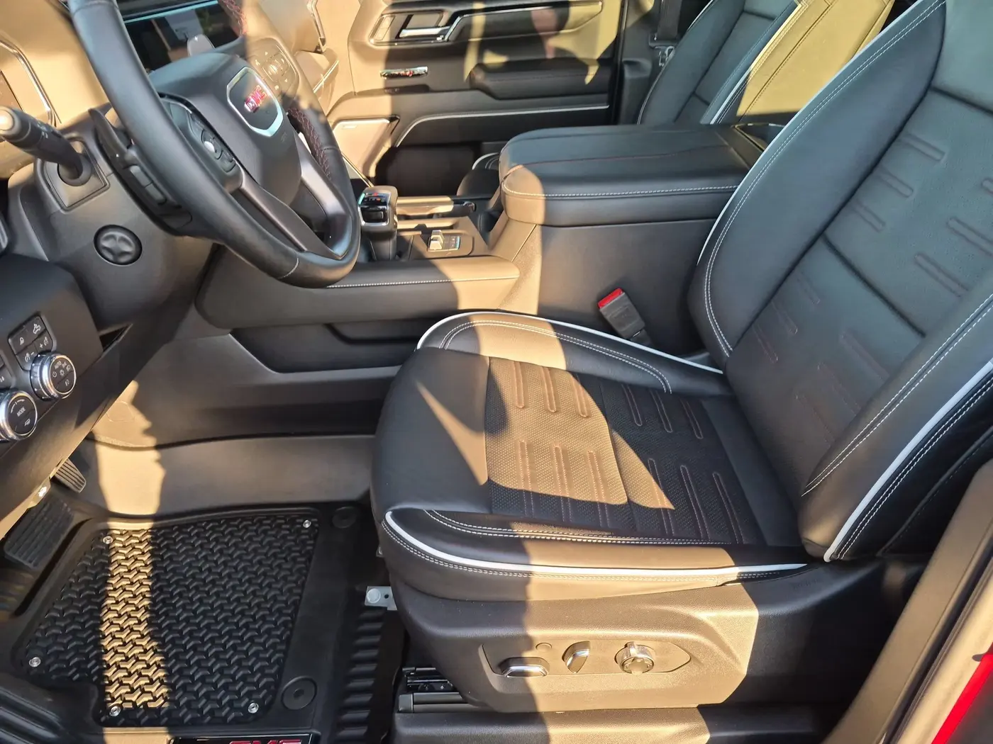 2025 GMC Sierra - $65,599