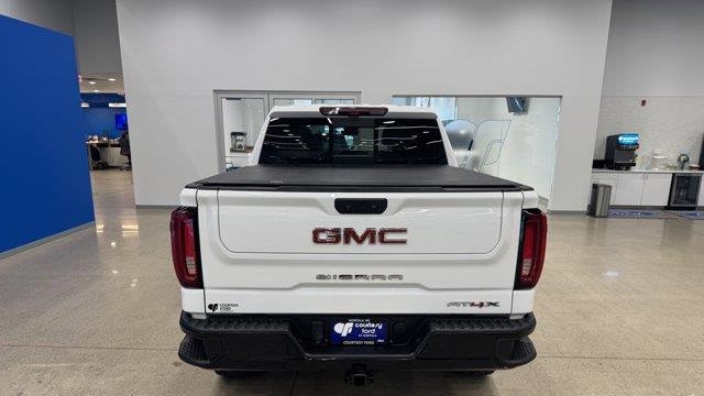2023 GMC Sierra 1500 AT4X