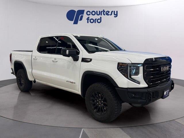 2023 GMC Sierra - $64,990
