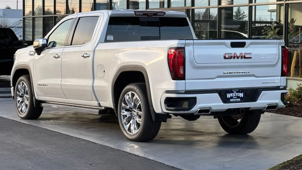 2023 GMC Sierra 1500 Denali