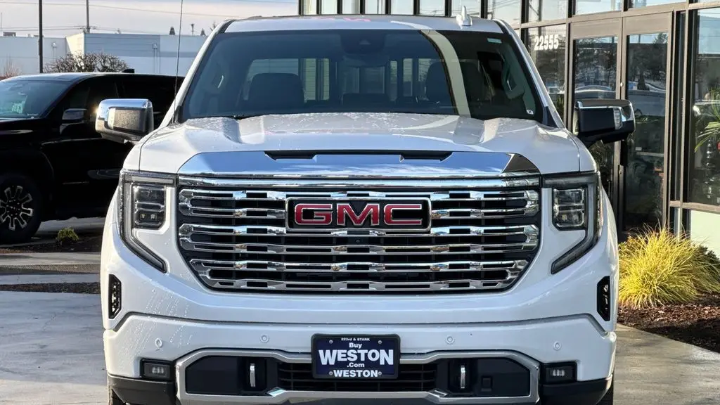 2023 GMC Sierra 1500 Denali