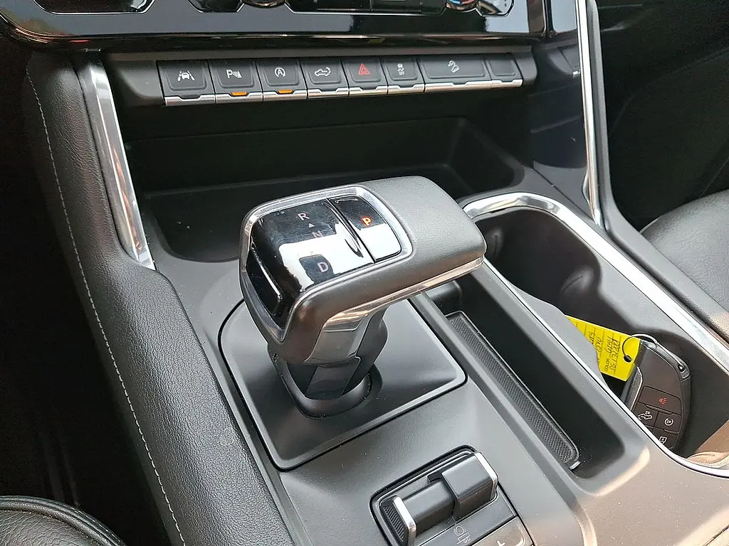 2025 GMC Sierra - $53,995