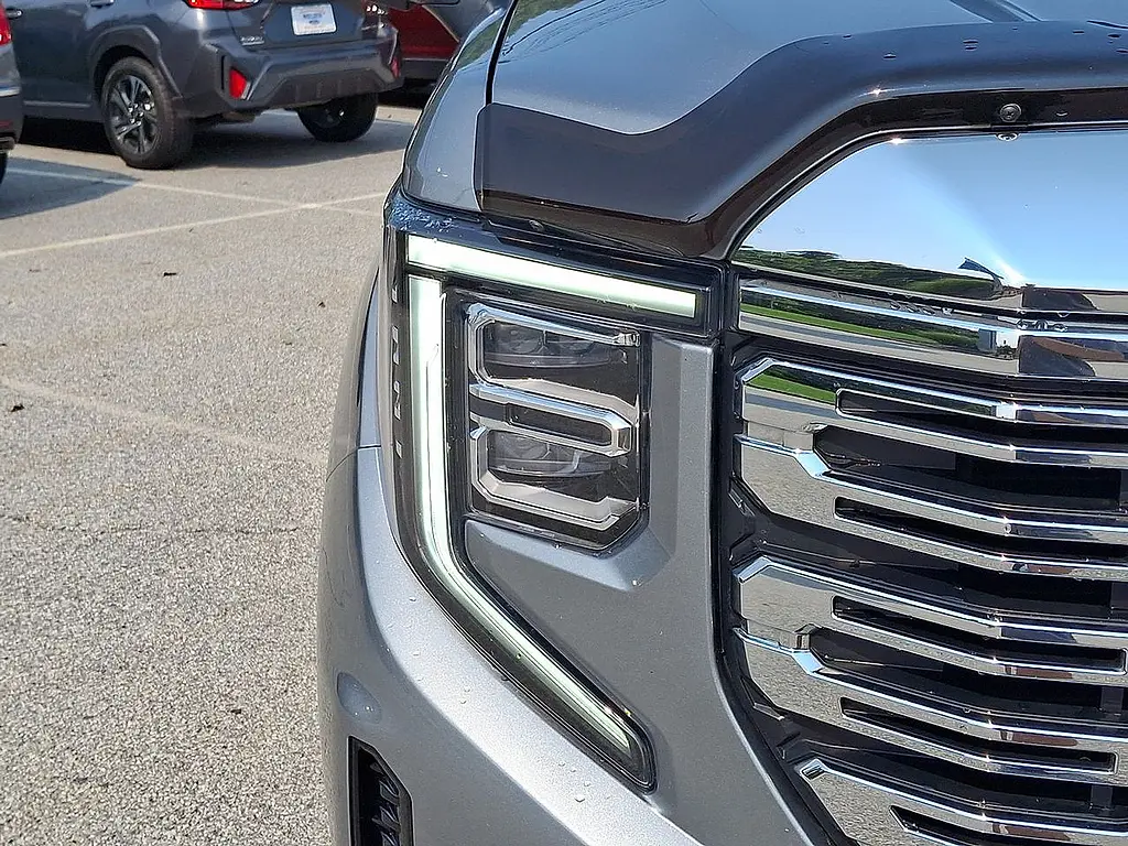 2025 GMC Sierra - $53,995