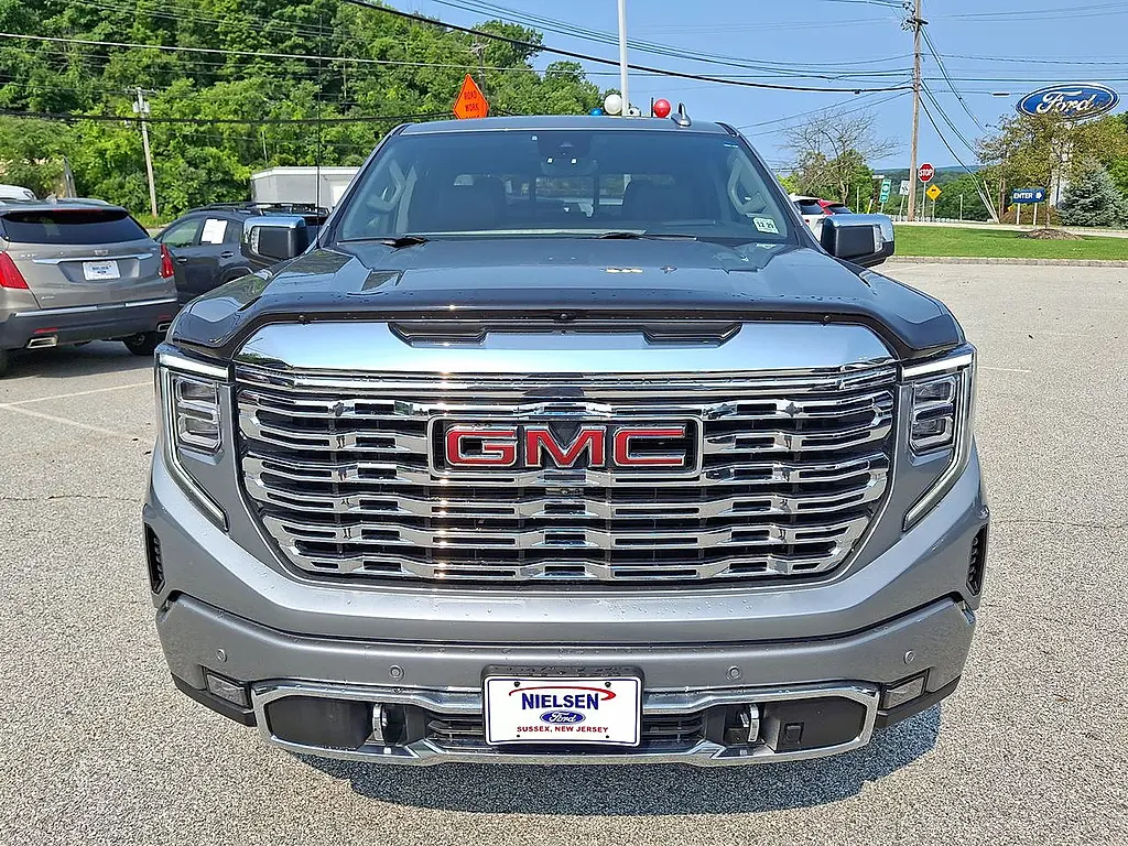 2025 GMC Sierra - $53,995