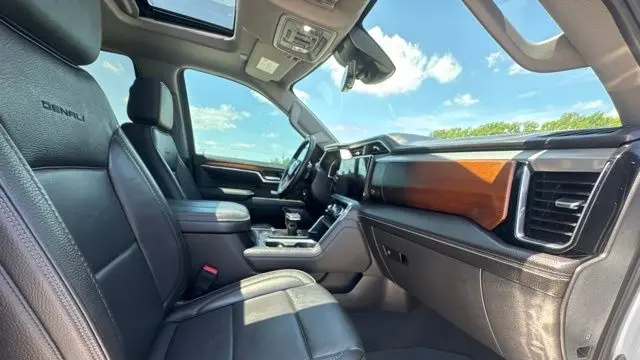 2025 GMC Sierra 1500 Denali