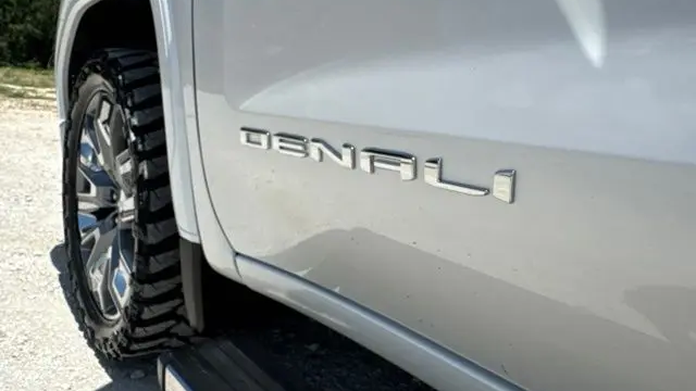 2025 GMC Sierra 1500 Denali