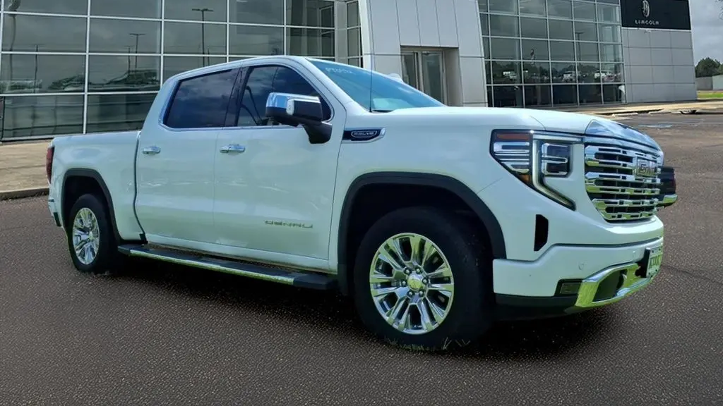 2023 GMC Sierra 1500 Denali