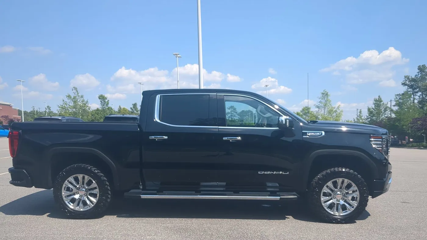 2025 GMC Sierra 1500 Denali