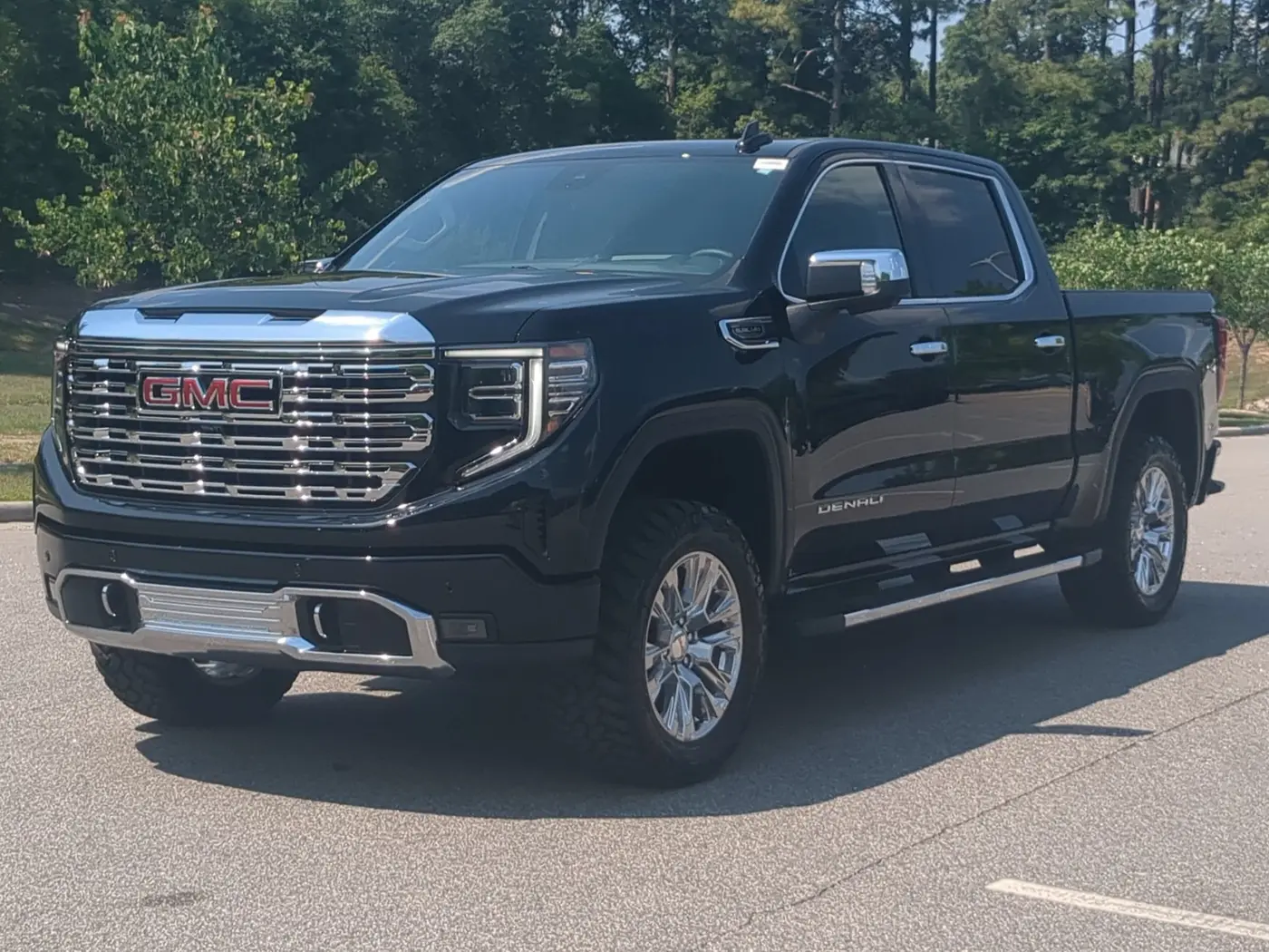 2025 GMC Sierra - $60,726