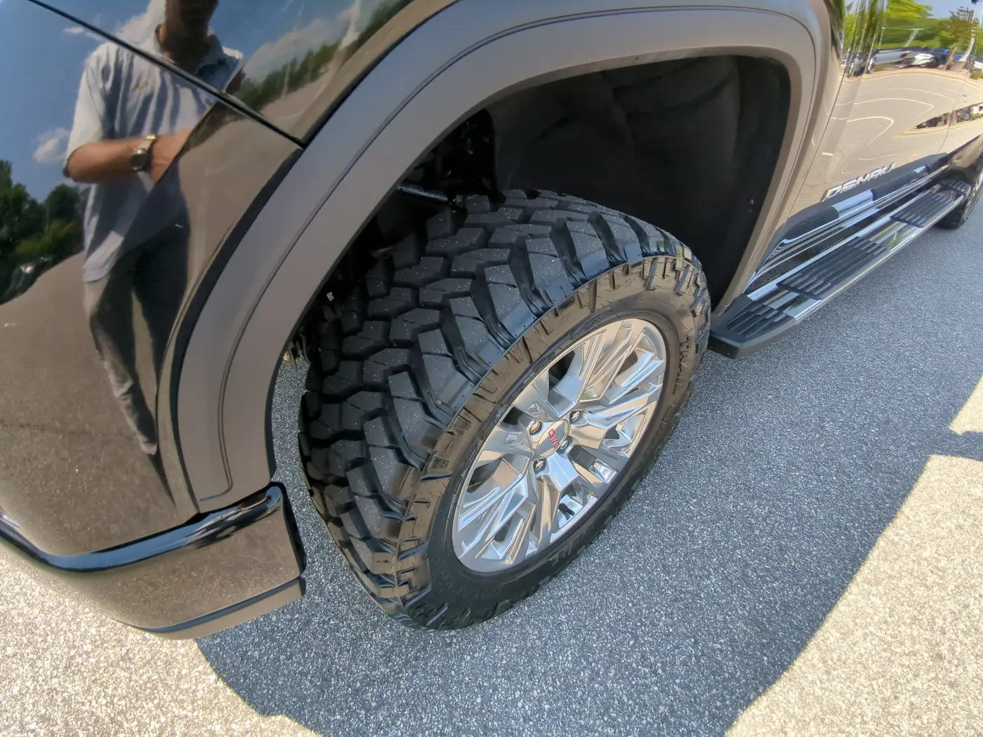2025 GMC Sierra - $60,726