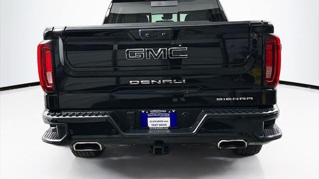 2023 GMC Sierra 1500 Denali