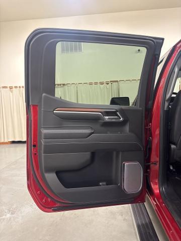 2024 GMC Sierra