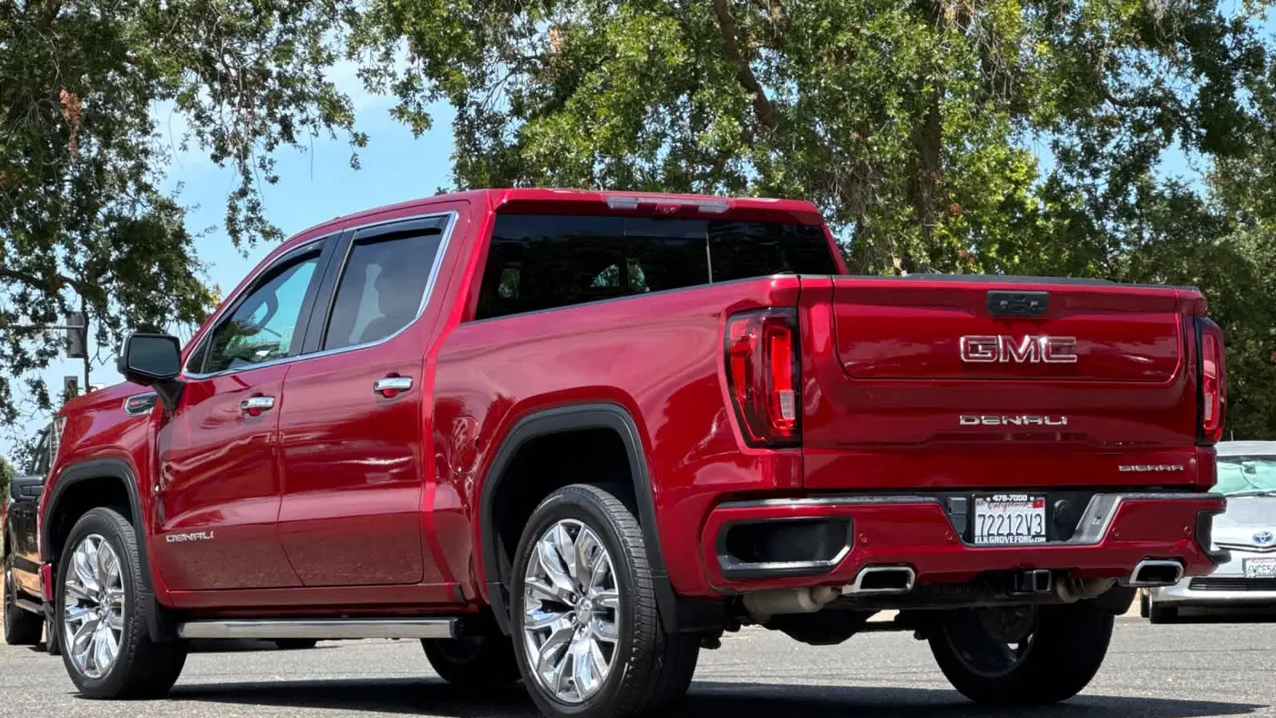 2023 GMC Sierra 1500 Denali