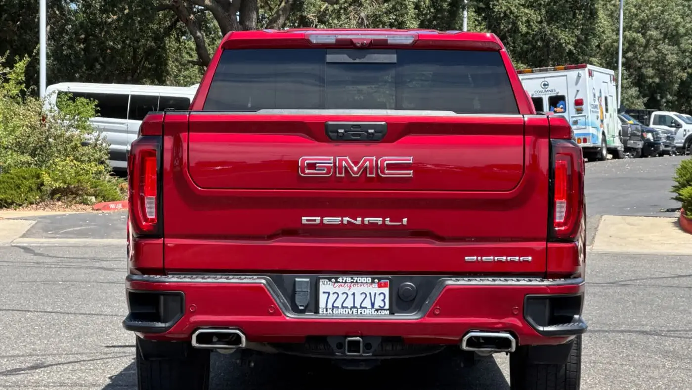 2023 GMC Sierra 1500 Denali