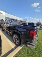 2023 Sierra 1500 Thumbnail 4