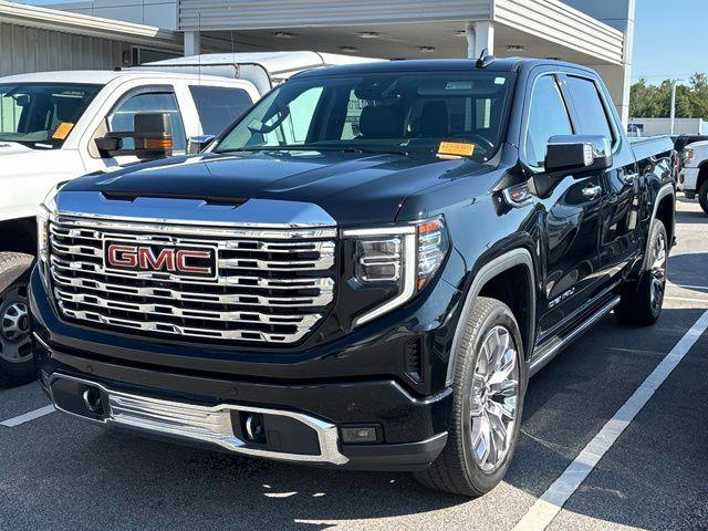 2022 GMC Sierra - $43,880